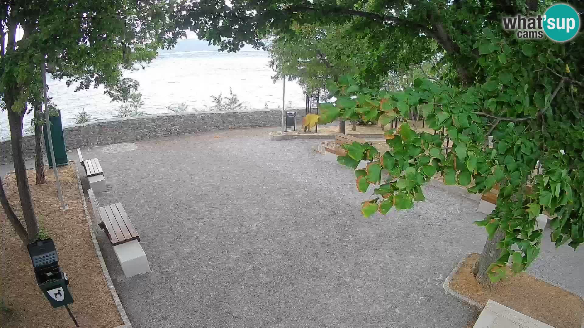 Senj Live Webcam – Schriftstellerpark und Velebit-Kanal