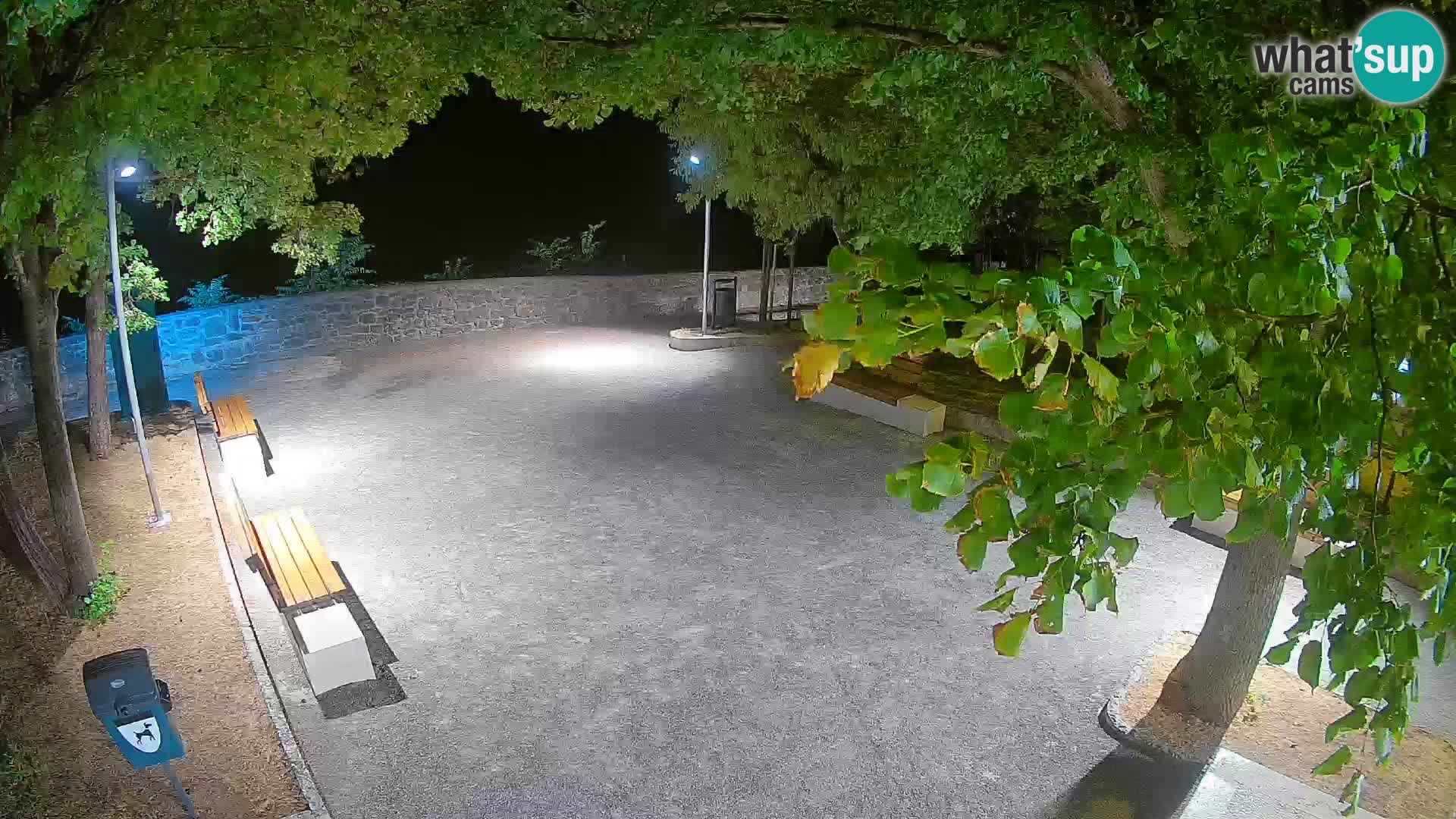 Senj Live Webcam – Schriftstellerpark und Velebit-Kanal