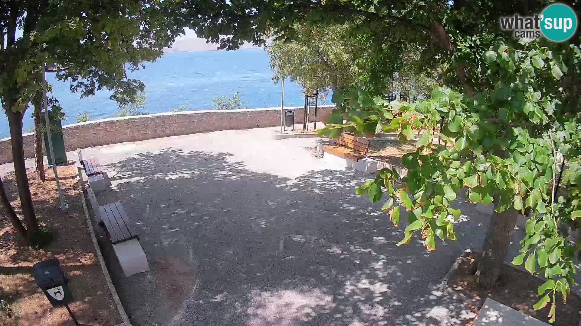 Senj Live Webcam – Schriftstellerpark und Velebit-Kanal