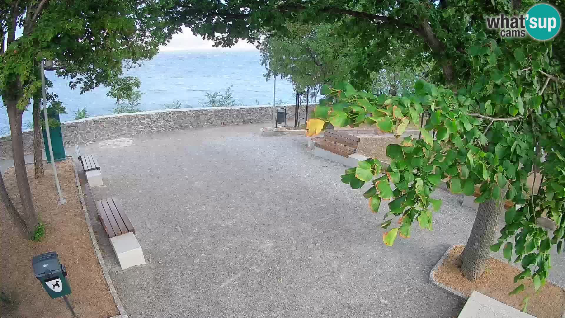 Webcam Senj en direct – Parc des Écrivains et canal du Velebit