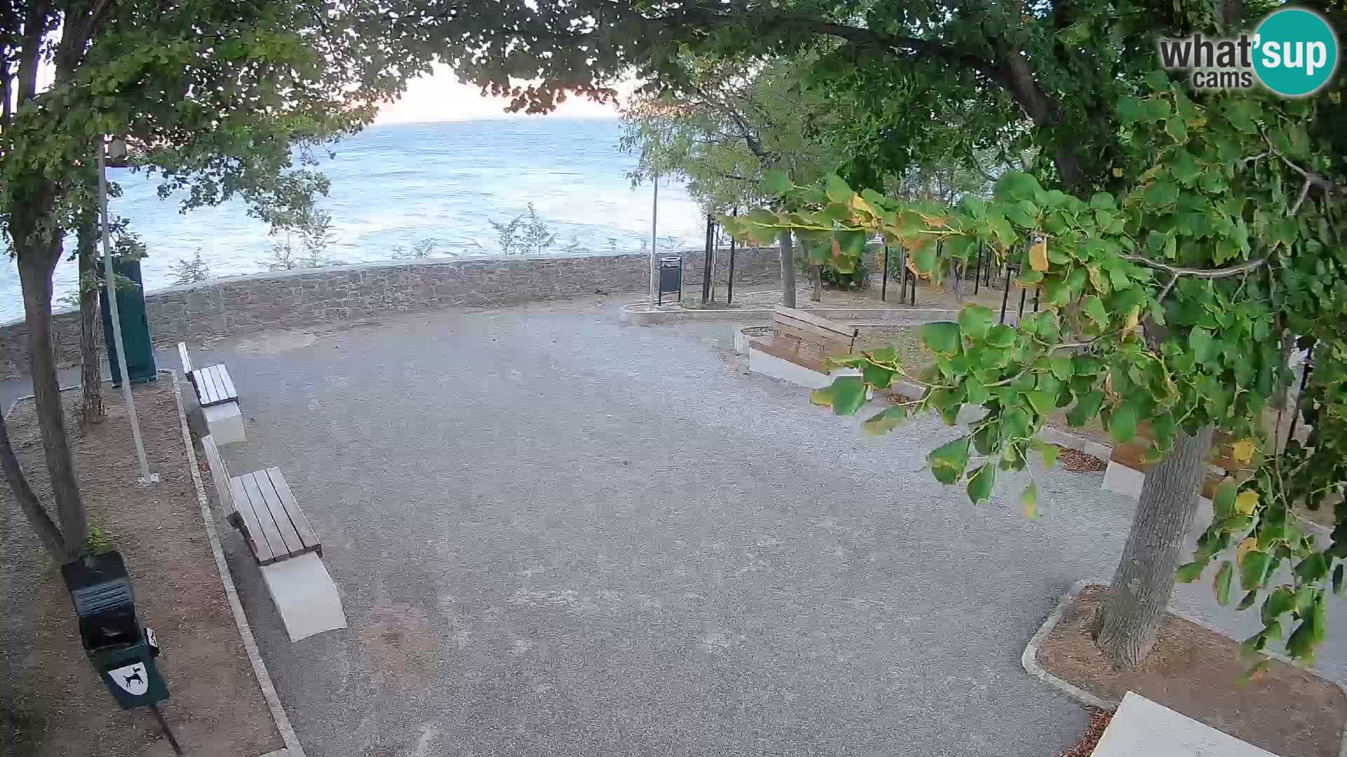 Senj Live Webcam – Schriftstellerpark und Velebit-Kanal
