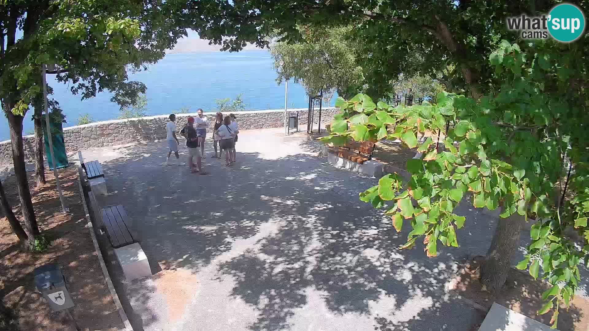 Webcam Senj en direct – Parc des Écrivains et canal du Velebit