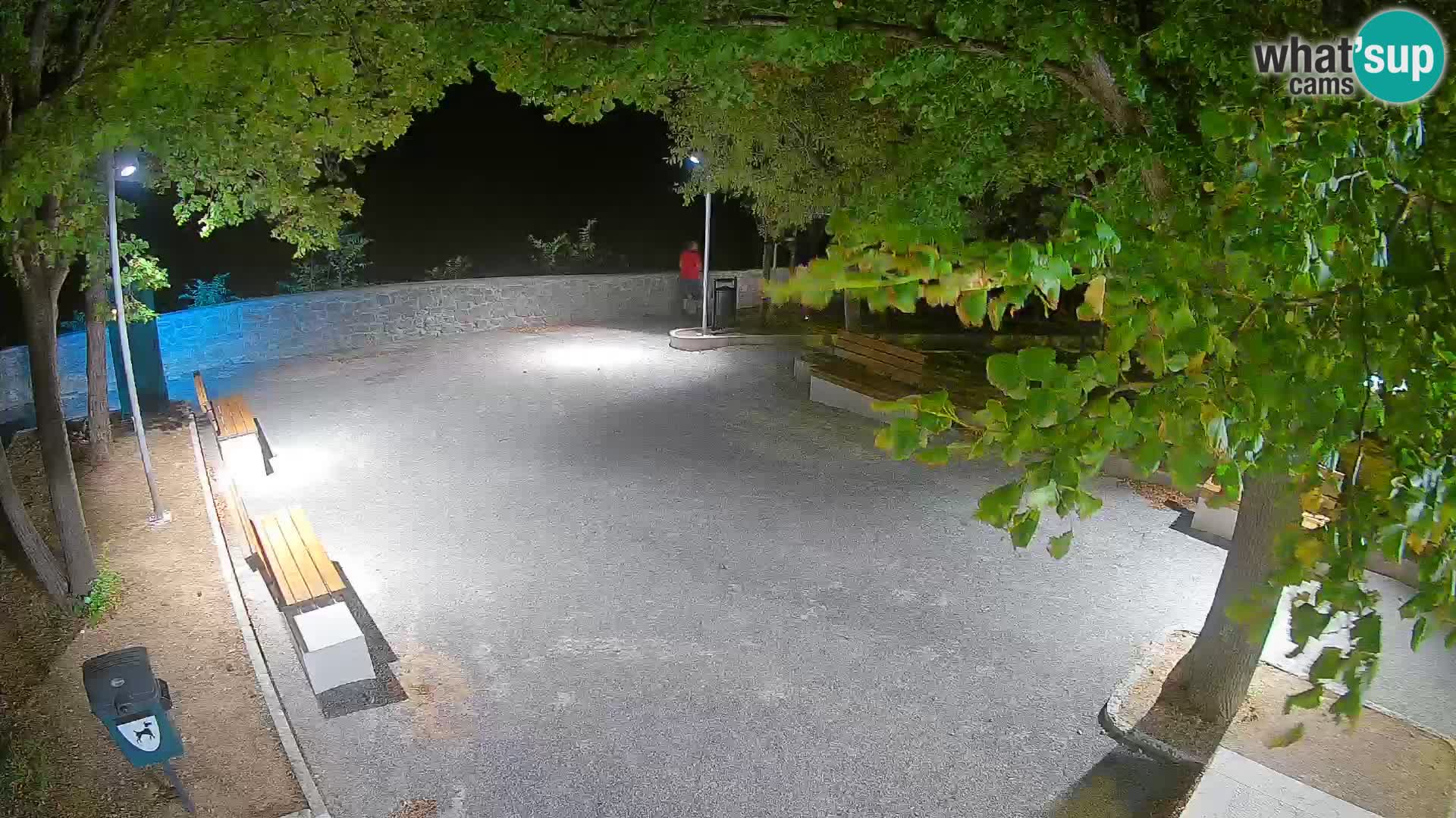 Webcam Senj en direct – Parc des Écrivains et canal du Velebit