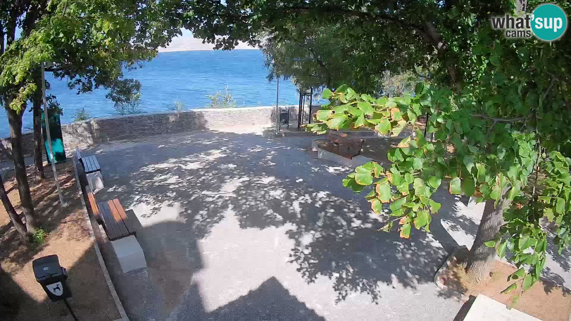 Kamera uživo Senj – Park književnika i Velebitski kanal