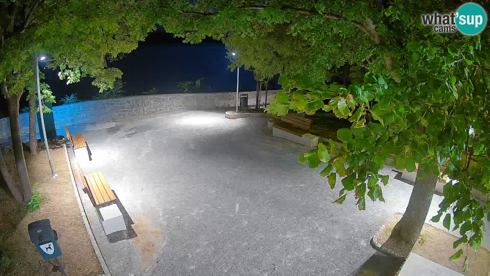 Senj Live Webcam – Schriftstellerpark und Velebit-Kanal