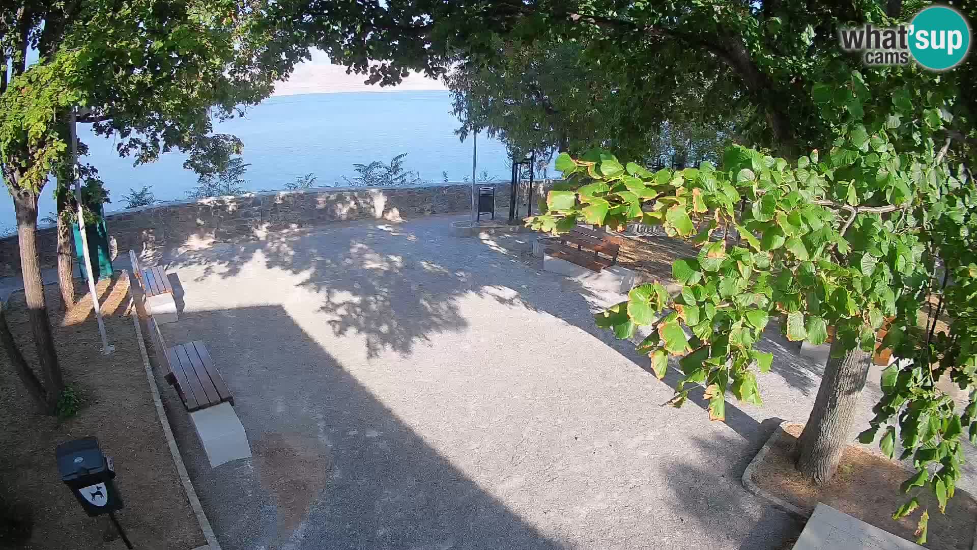 Senj Live Webcam – Schriftstellerpark und Velebit-Kanal