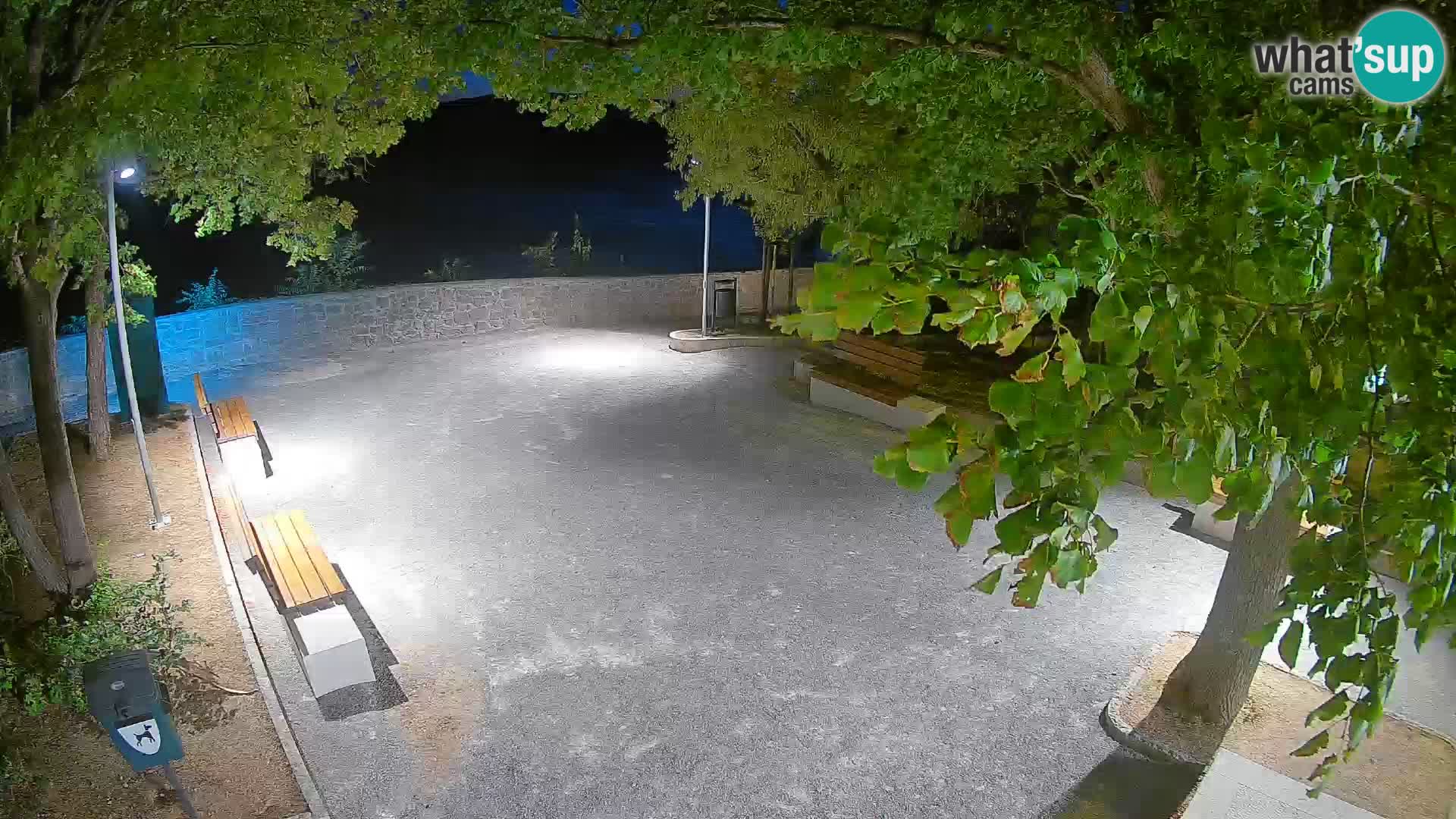 Senj Live Webcam – Schriftstellerpark und Velebit-Kanal