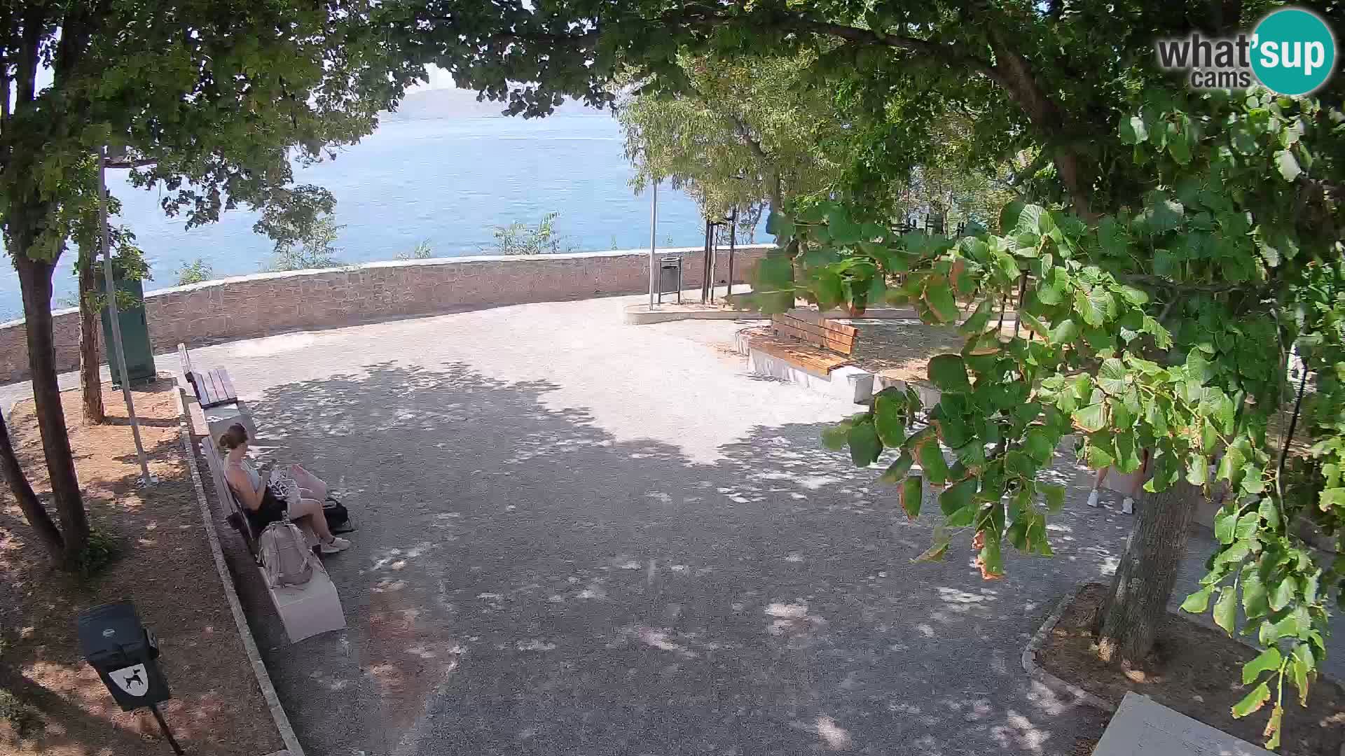 Kamera uživo Senj – Park književnika i Velebitski kanal