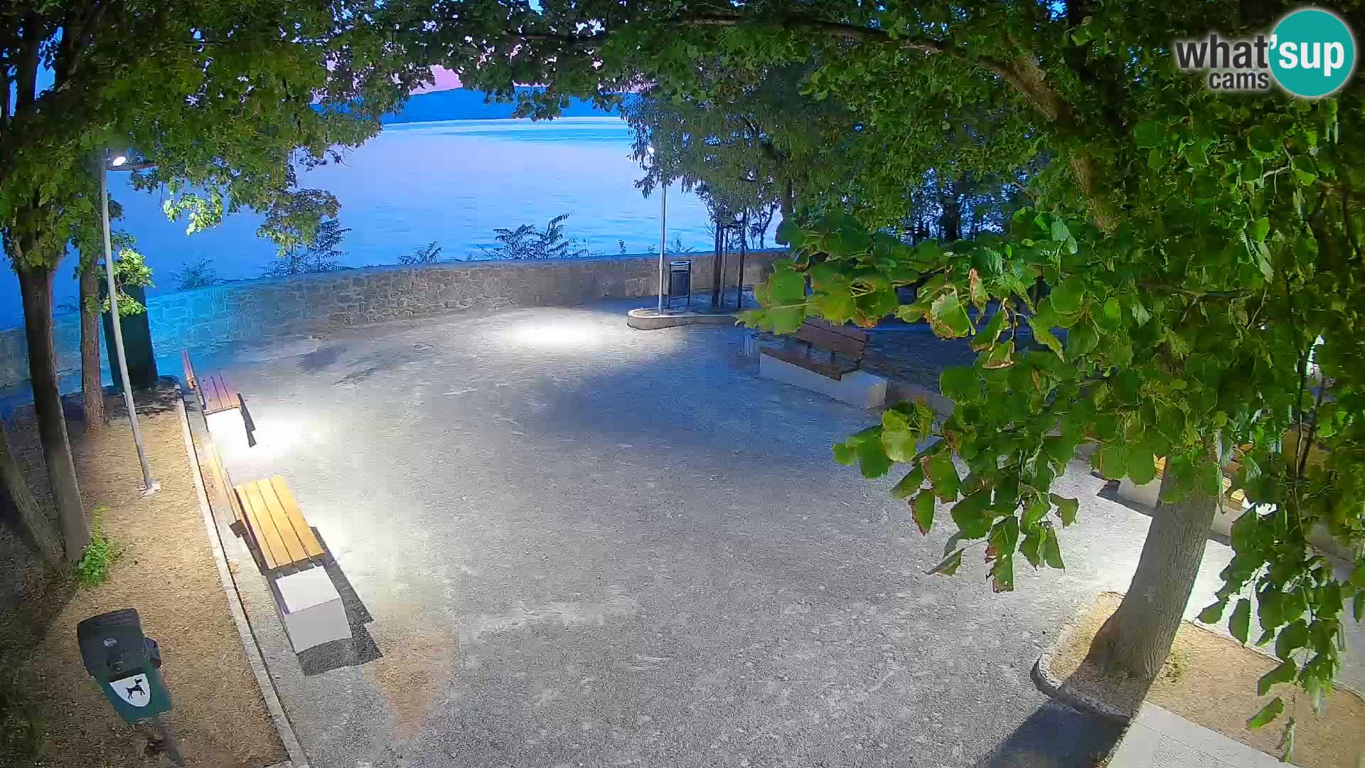 Senj Live Webcam – Schriftstellerpark und Velebit-Kanal