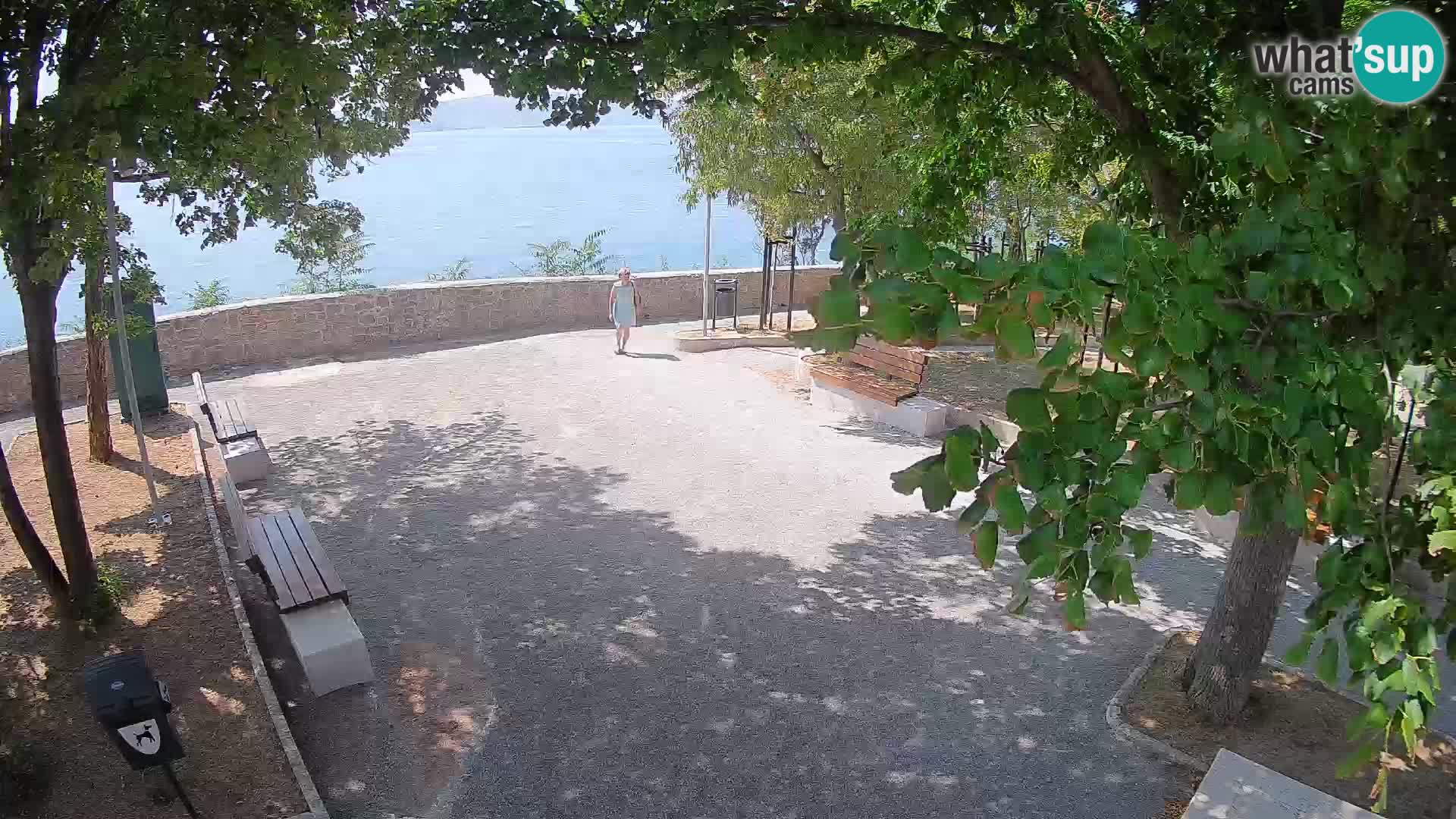 Webcam Senj en direct – Parc des Écrivains et canal du Velebit