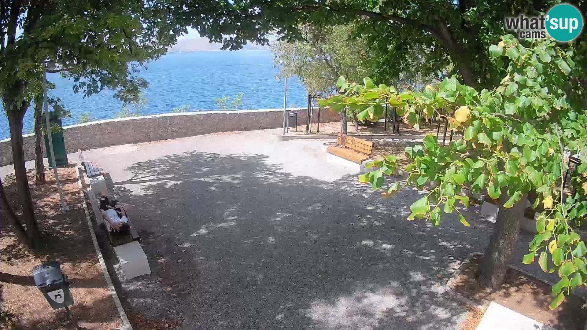 Senj Live Webcam – Schriftstellerpark und Velebit-Kanal