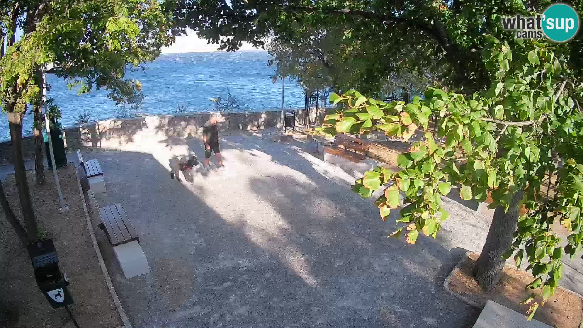 Senj Live Webcam – Schriftstellerpark und Velebit-Kanal