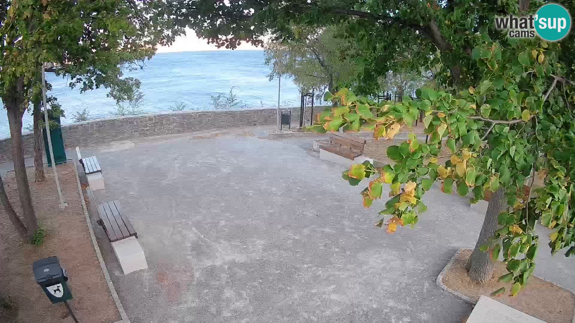 Senj Live Webcam – Schriftstellerpark und Velebit-Kanal