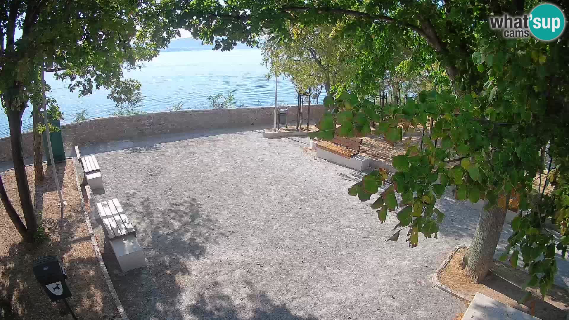 Webcam Senj en direct – Parc des Écrivains et canal du Velebit