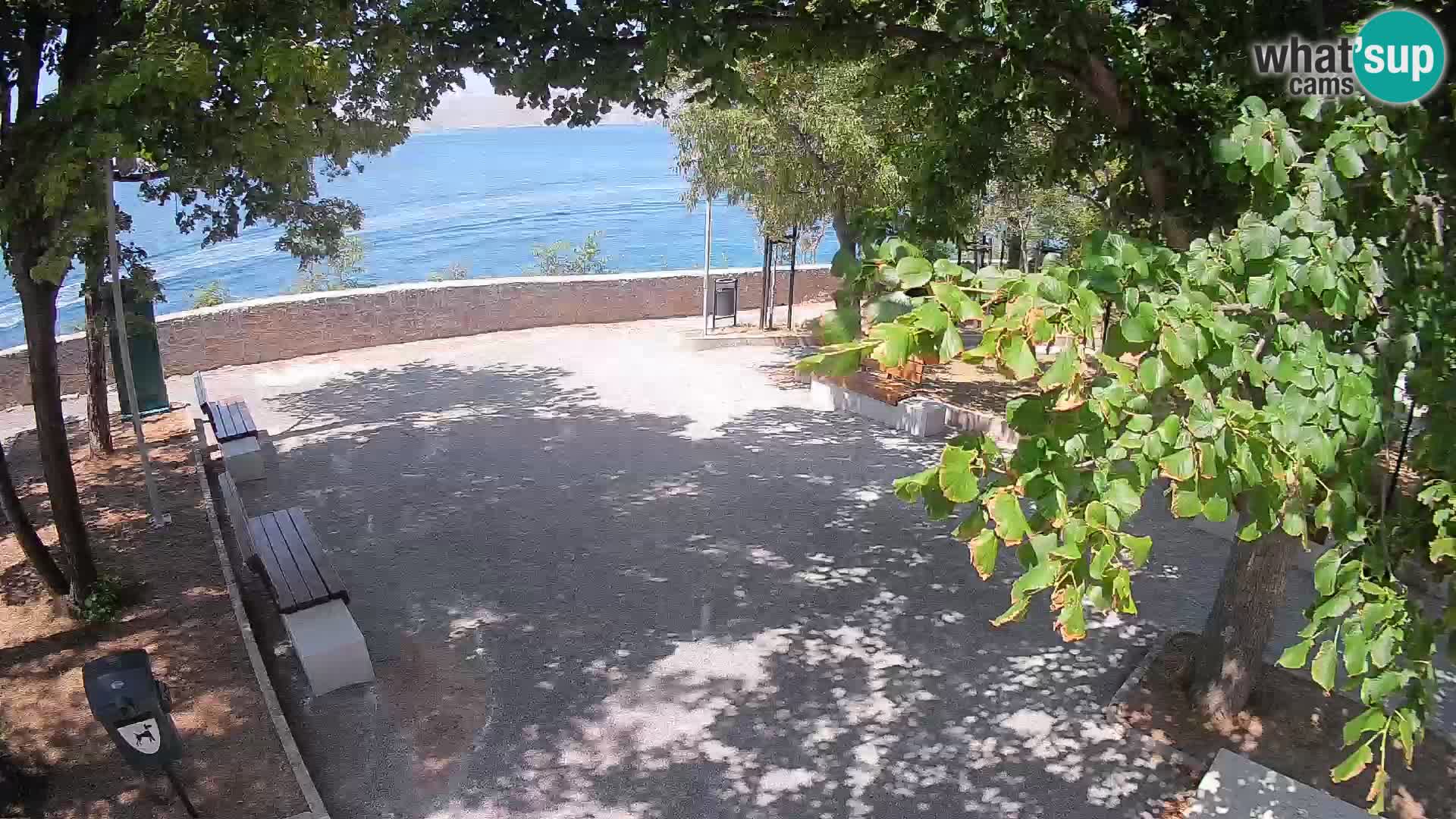Webcam Senj en direct – Parc des Écrivains et canal du Velebit