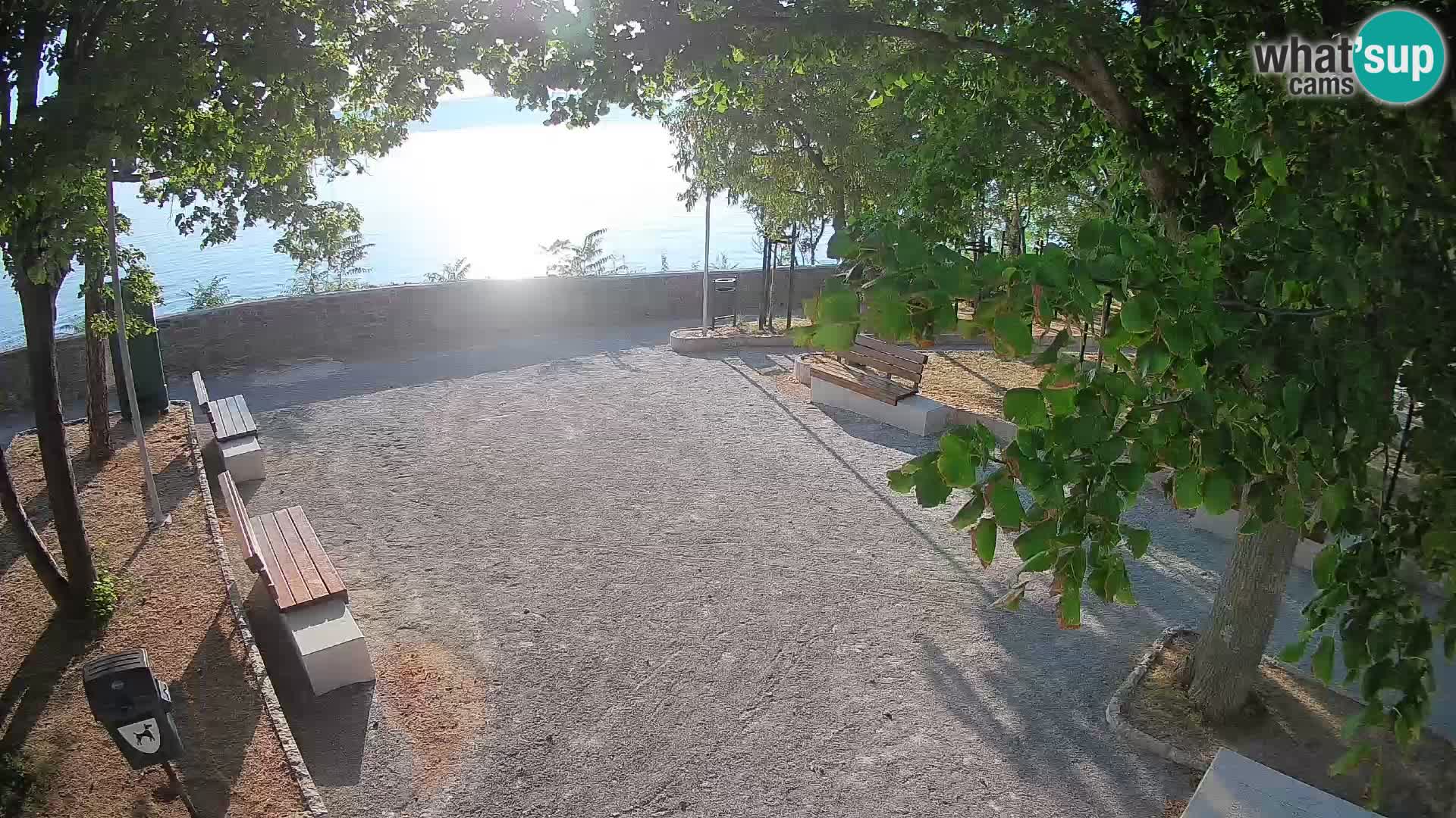 Senj Live Webcam – Schriftstellerpark und Velebit-Kanal