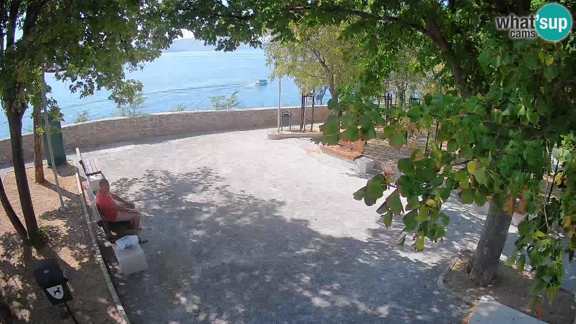 Webcam Senj en direct – Parc des Écrivains et canal du Velebit