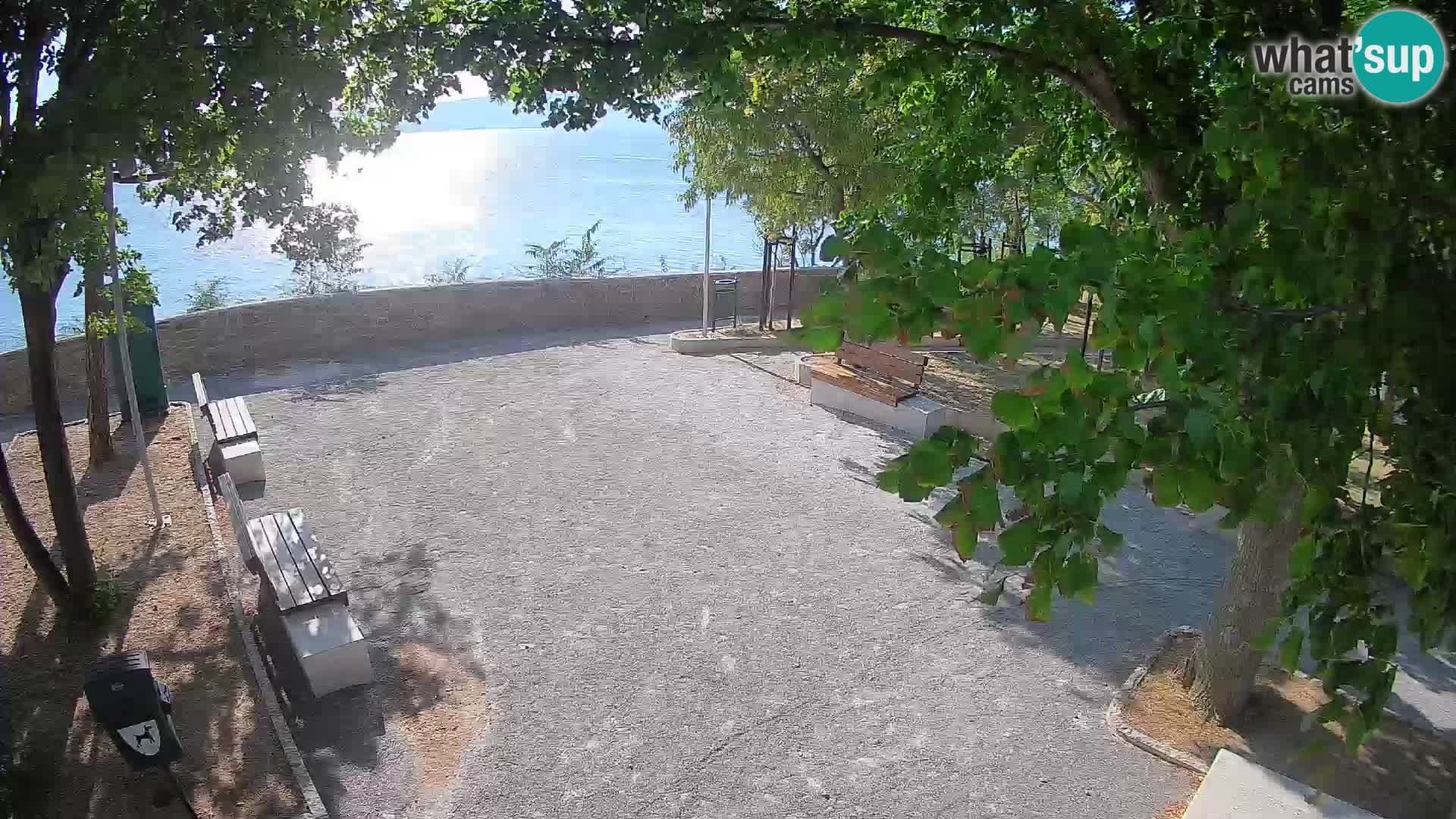 Webcam Senj en direct – Parc des Écrivains et canal du Velebit