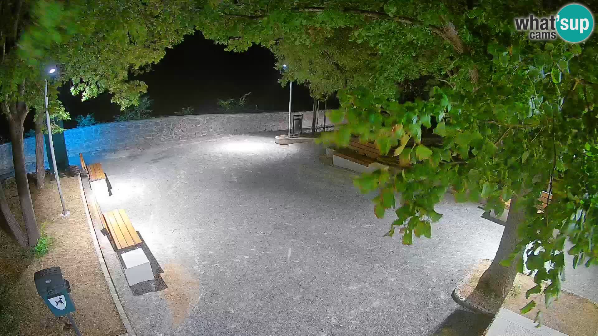 Senj Live Webcam – Schriftstellerpark und Velebit-Kanal