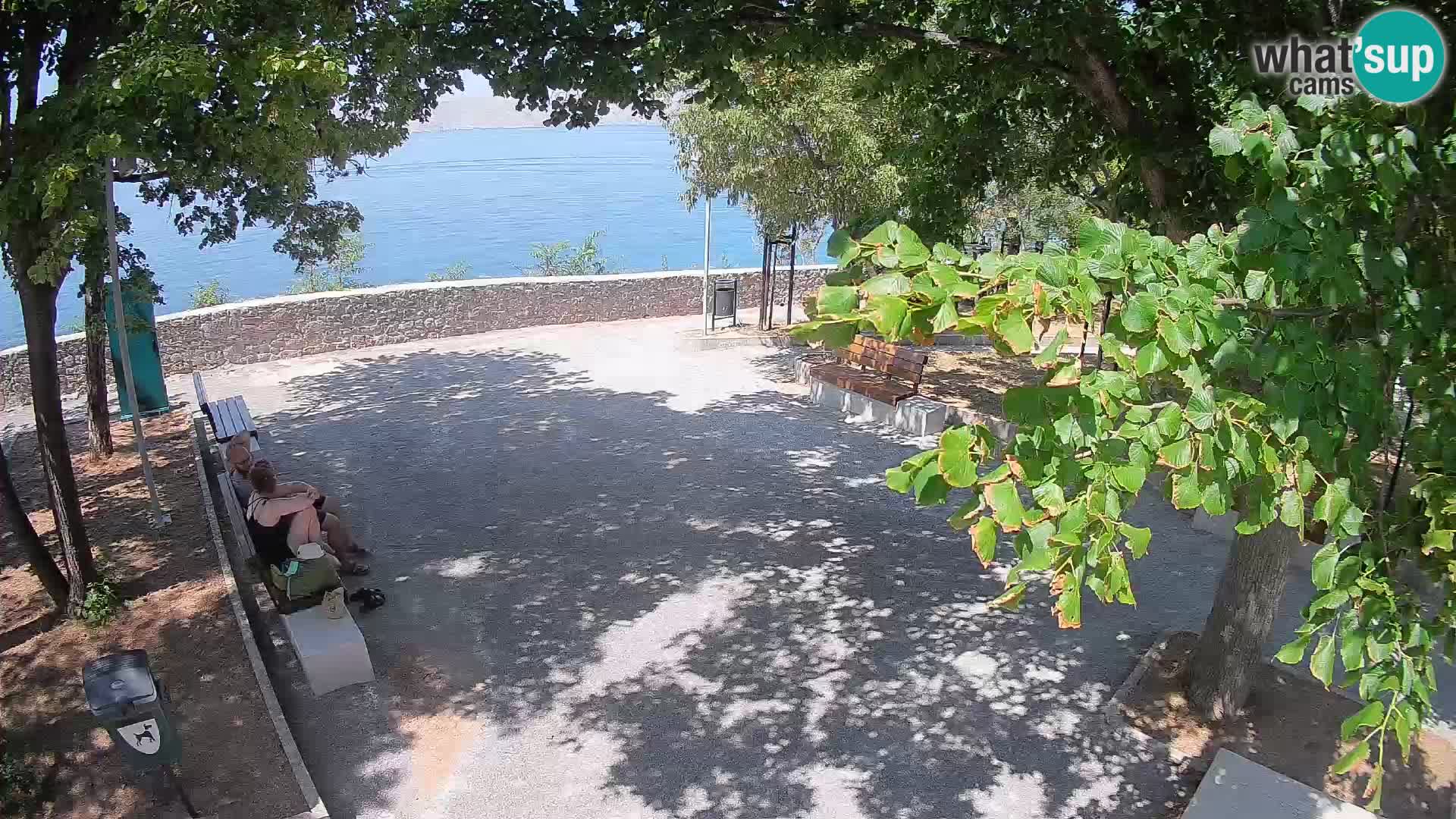Webcam Senj en direct – Parc des Écrivains et canal du Velebit