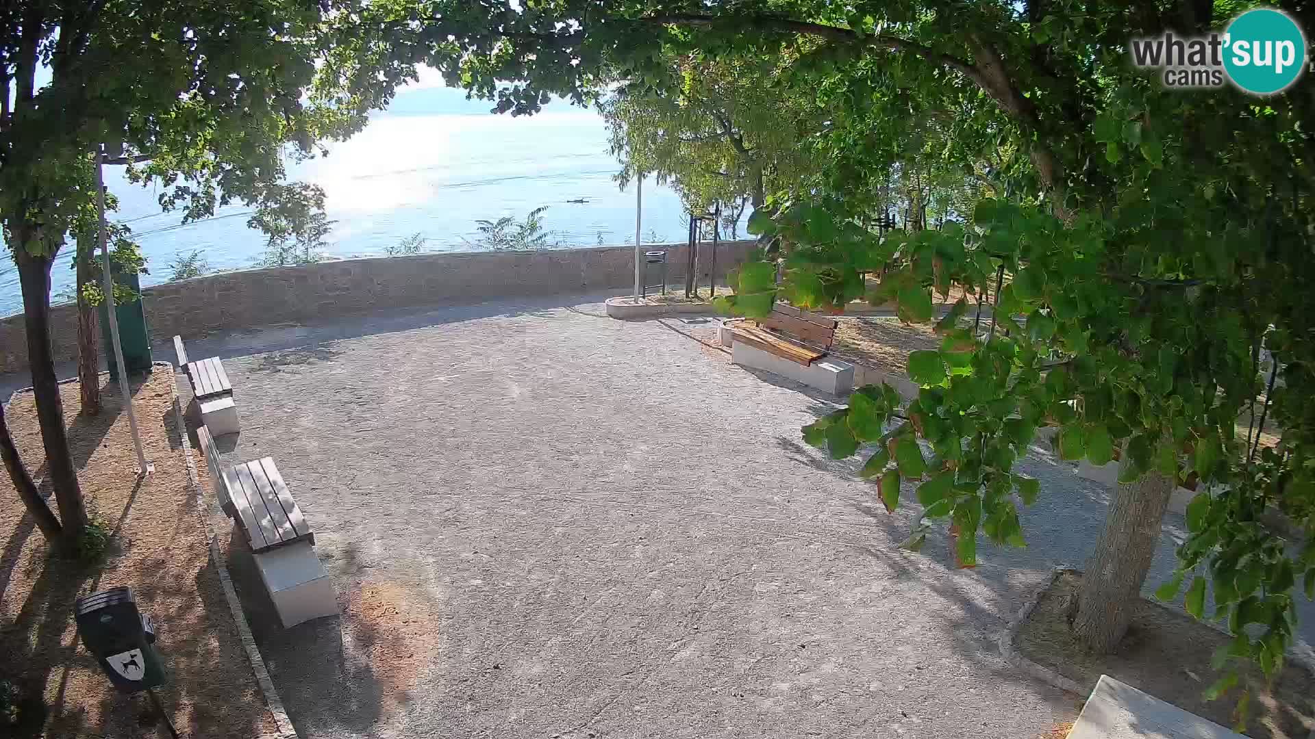 Senj Live Webcam – Schriftstellerpark und Velebit-Kanal