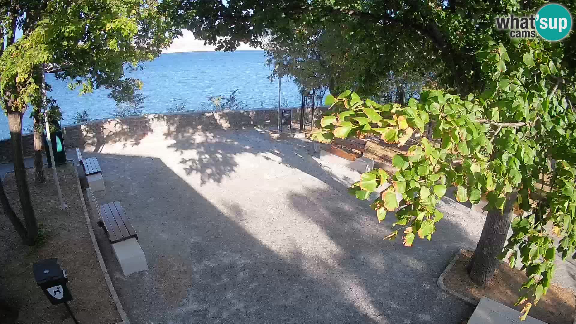 Kamera uživo Senj – Park književnika i Velebitski kanal