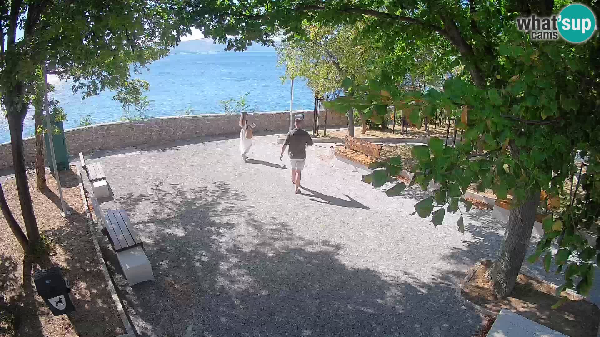 Webcam Senj en direct – Parc des Écrivains et canal du Velebit