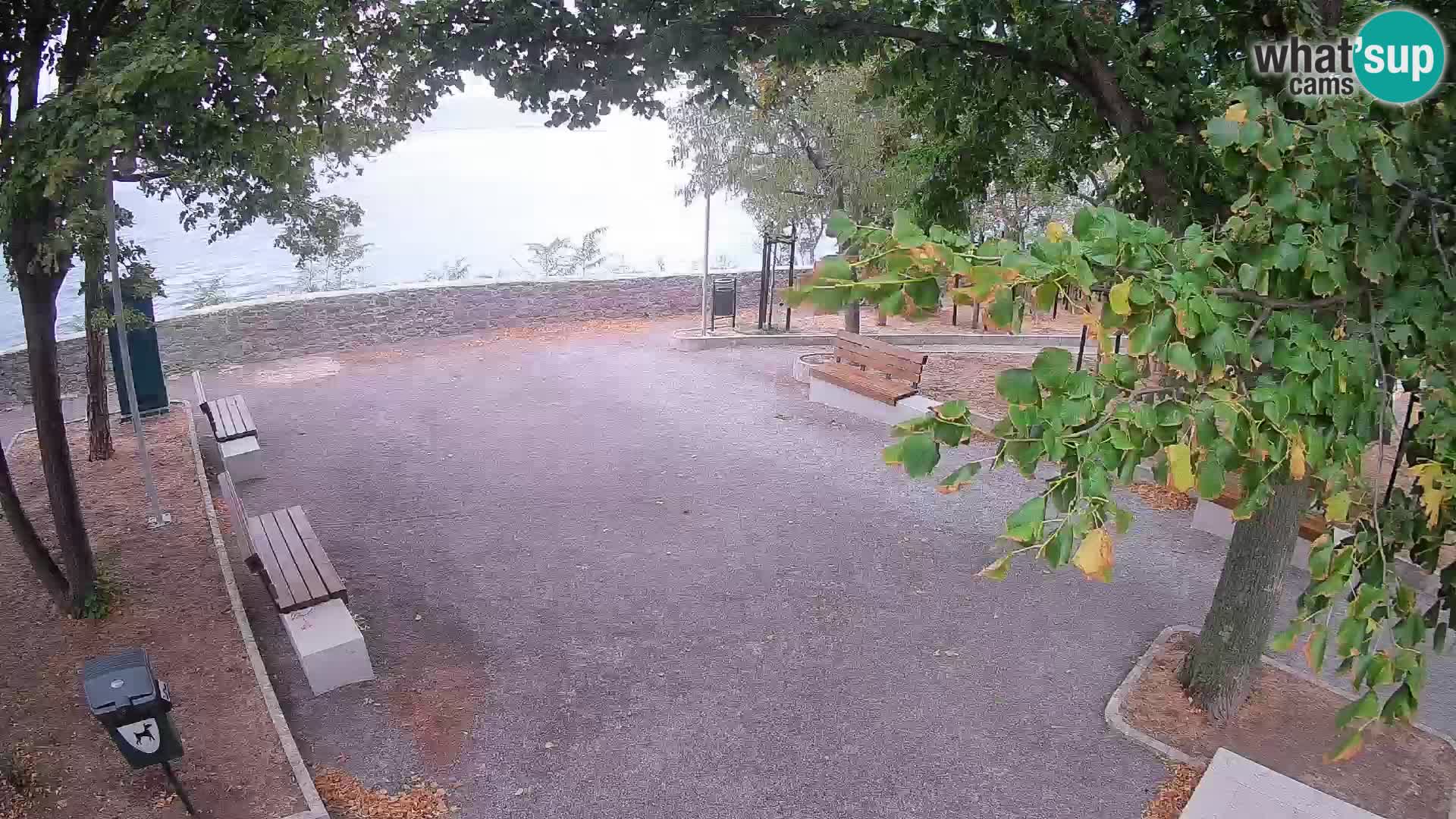 Kamera uživo Senj – Park književnika i Velebitski kanal