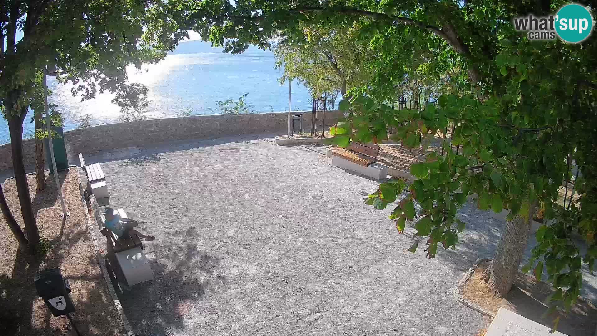 Webcam Senj en direct – Parc des Écrivains et canal du Velebit