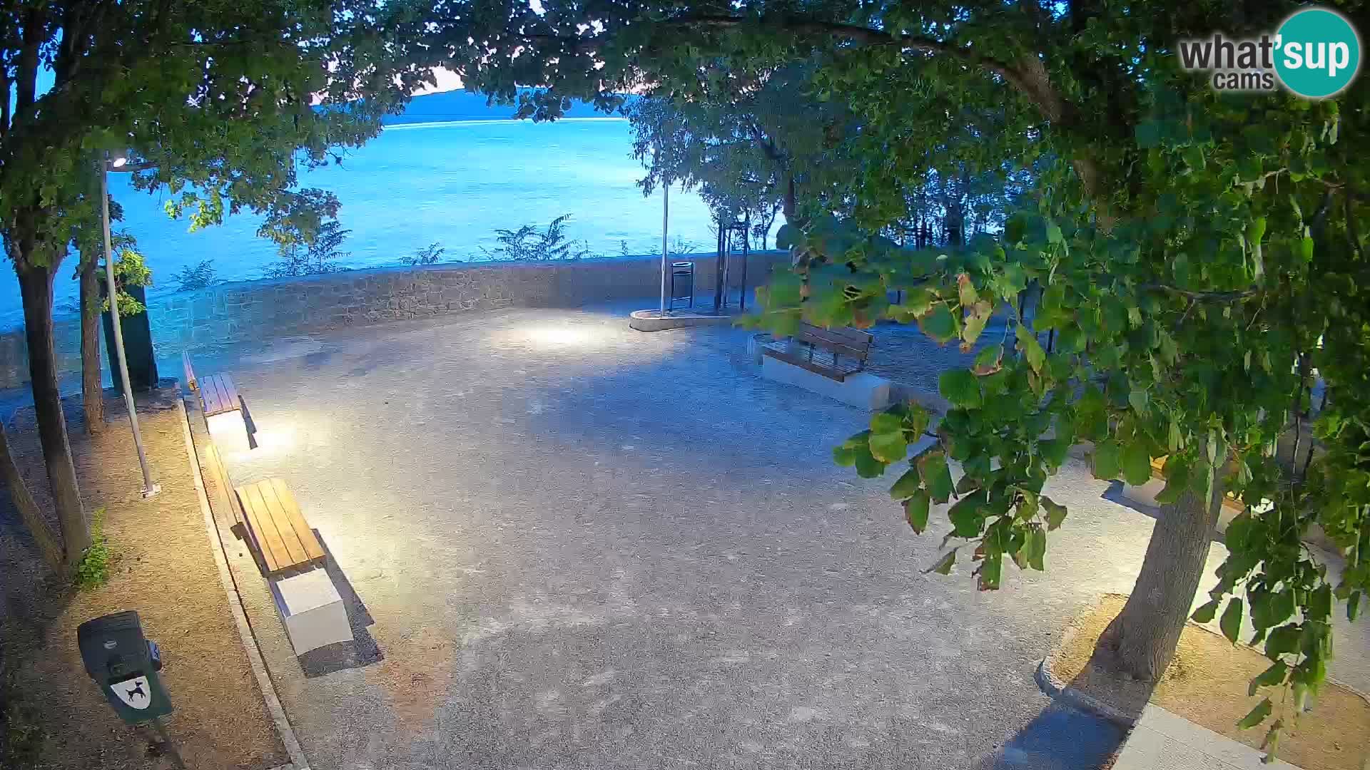 Senj Live Webcam – Schriftstellerpark und Velebit-Kanal