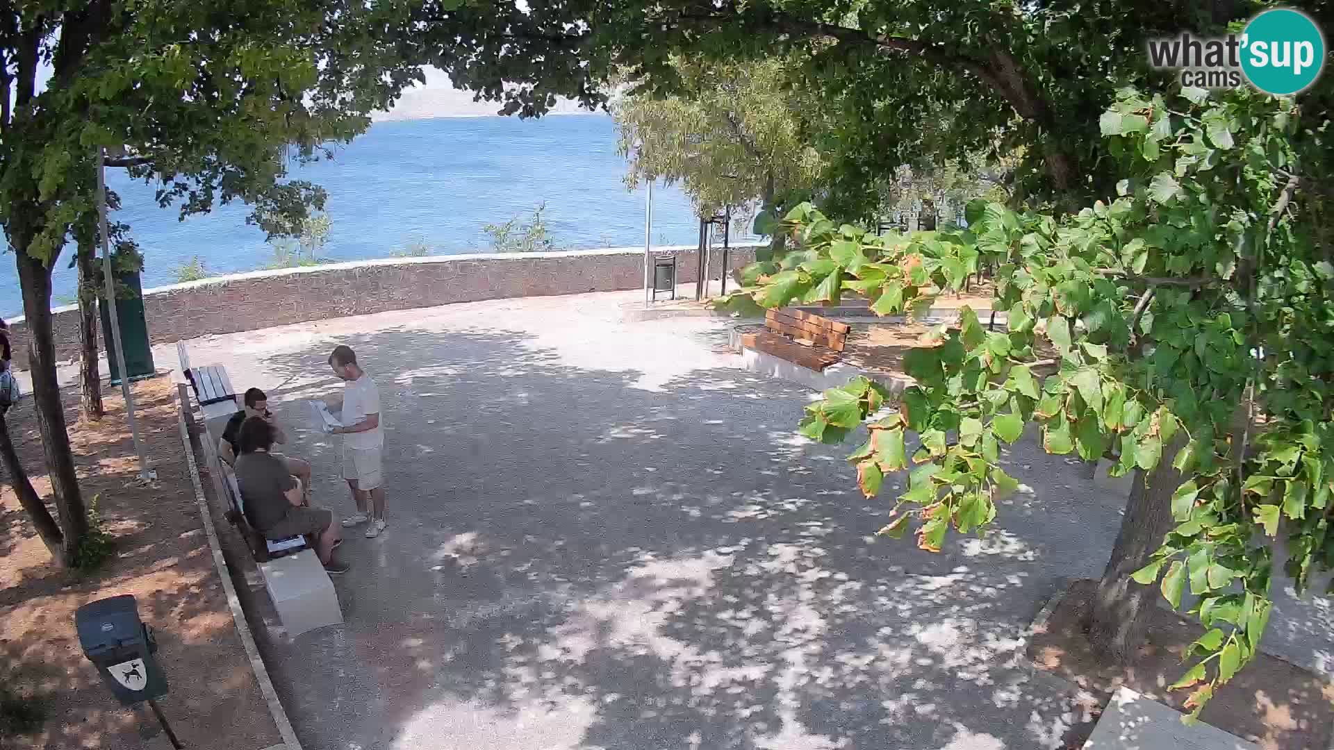 Spletna kamera Senj v živo – Park pisateljev in Velebitski kanal