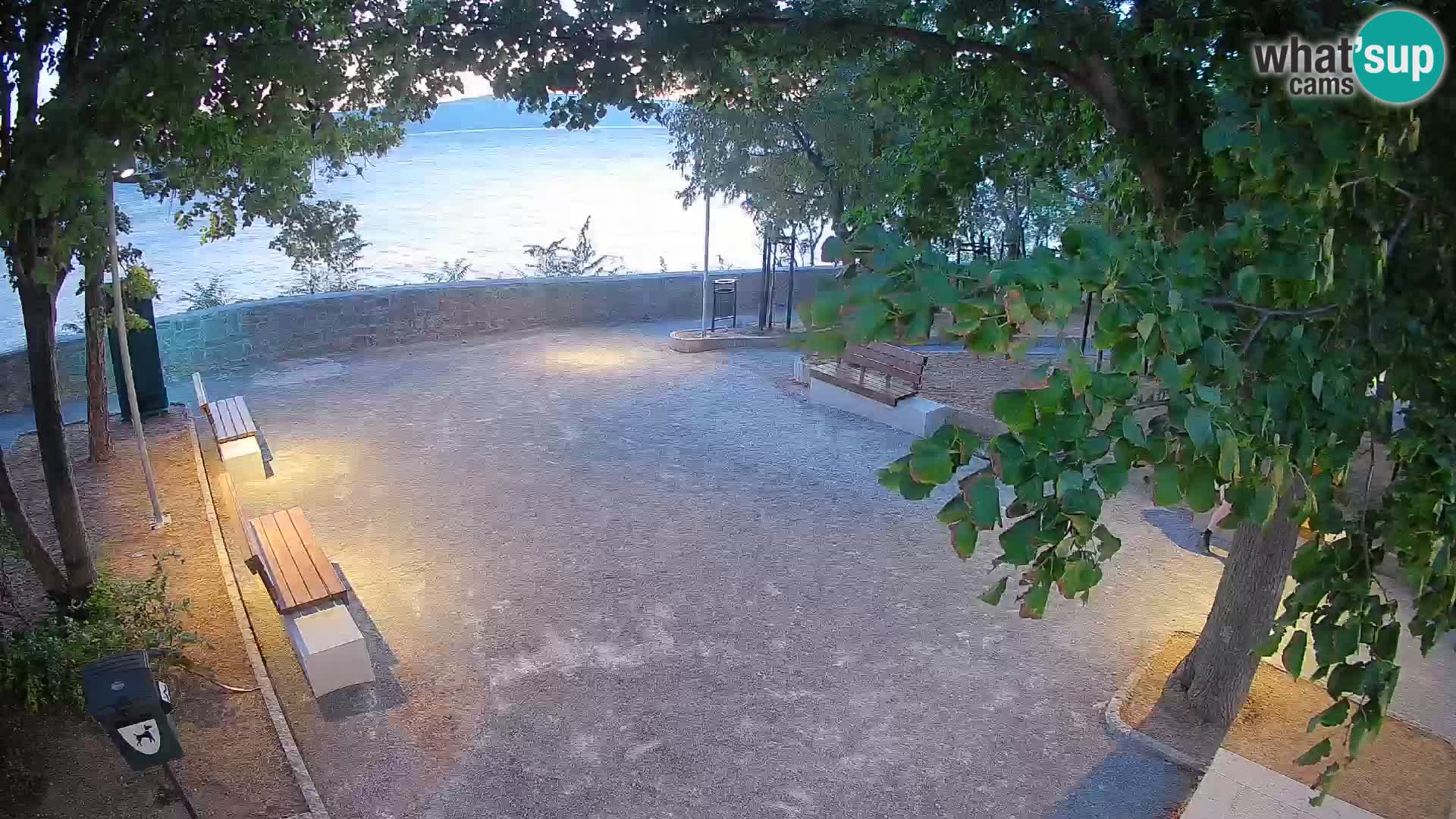 Senj Live Webcam – Schriftstellerpark und Velebit-Kanal