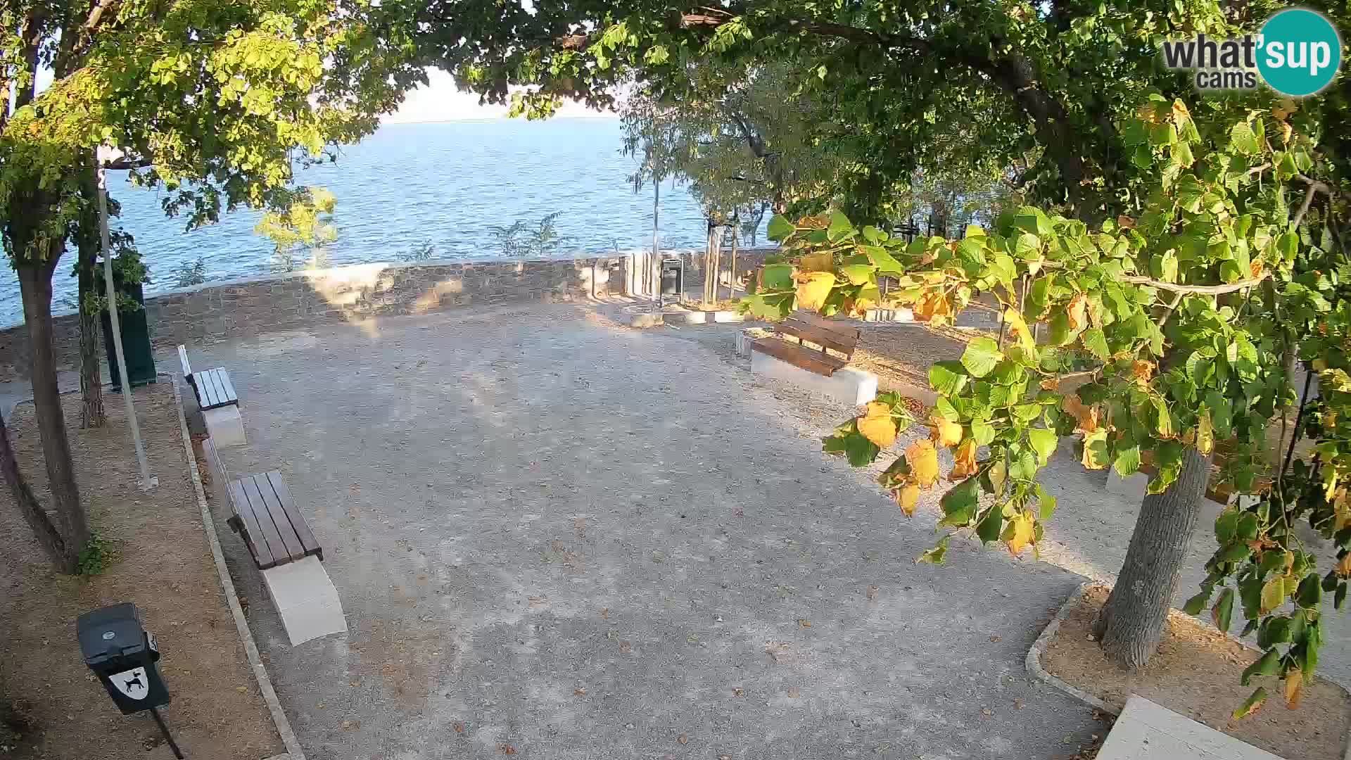 Kamera uživo Senj – Park književnika i Velebitski kanal