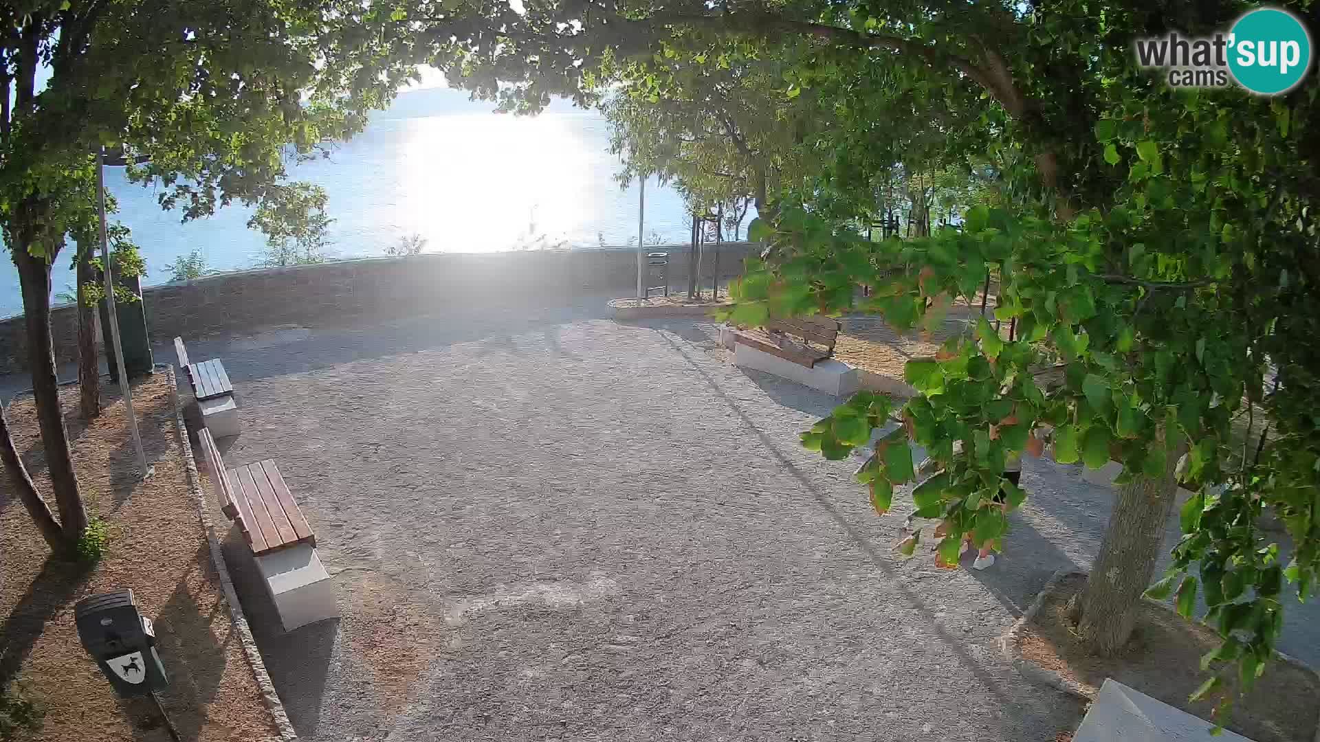 Kamera uživo Senj – Park književnika i Velebitski kanal