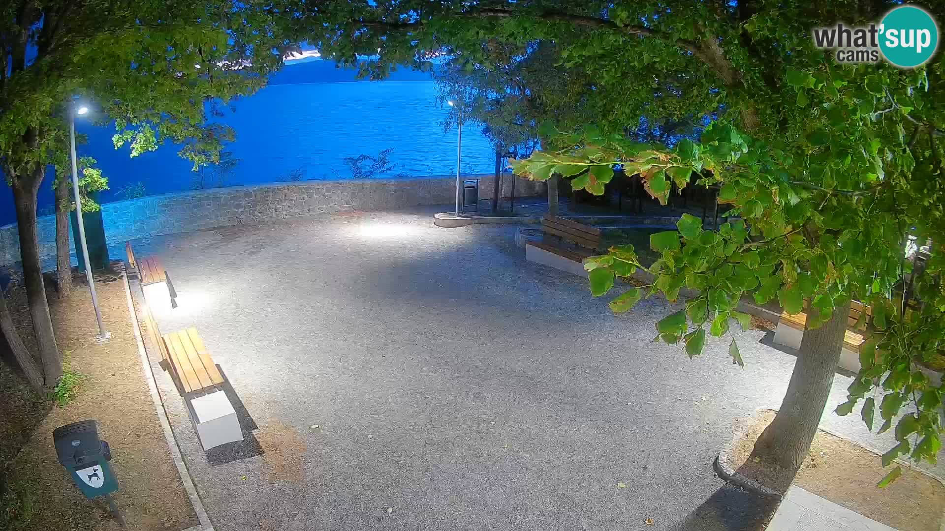 Senj Live Webcam – Schriftstellerpark und Velebit-Kanal
