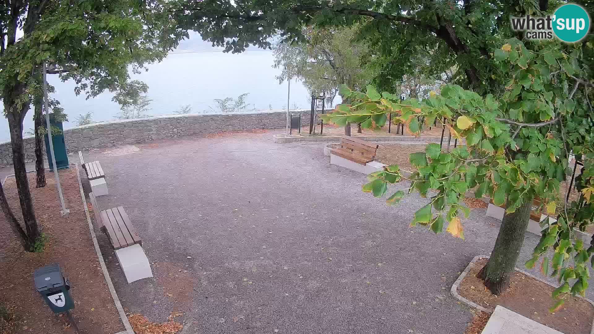 Senj Live Webcam – Schriftstellerpark und Velebit-Kanal