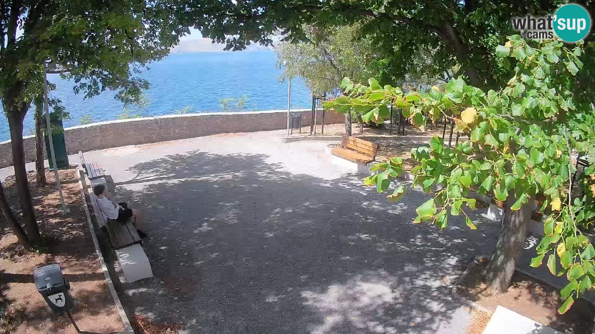 Webcam Senj en direct – Parc des Écrivains et canal du Velebit