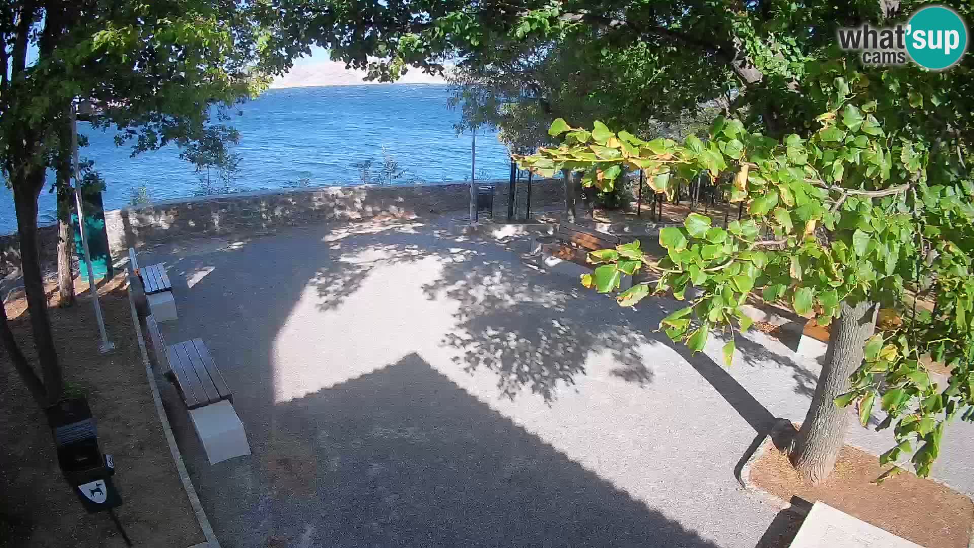 Webcam Senj en direct – Parc des Écrivains et canal du Velebit