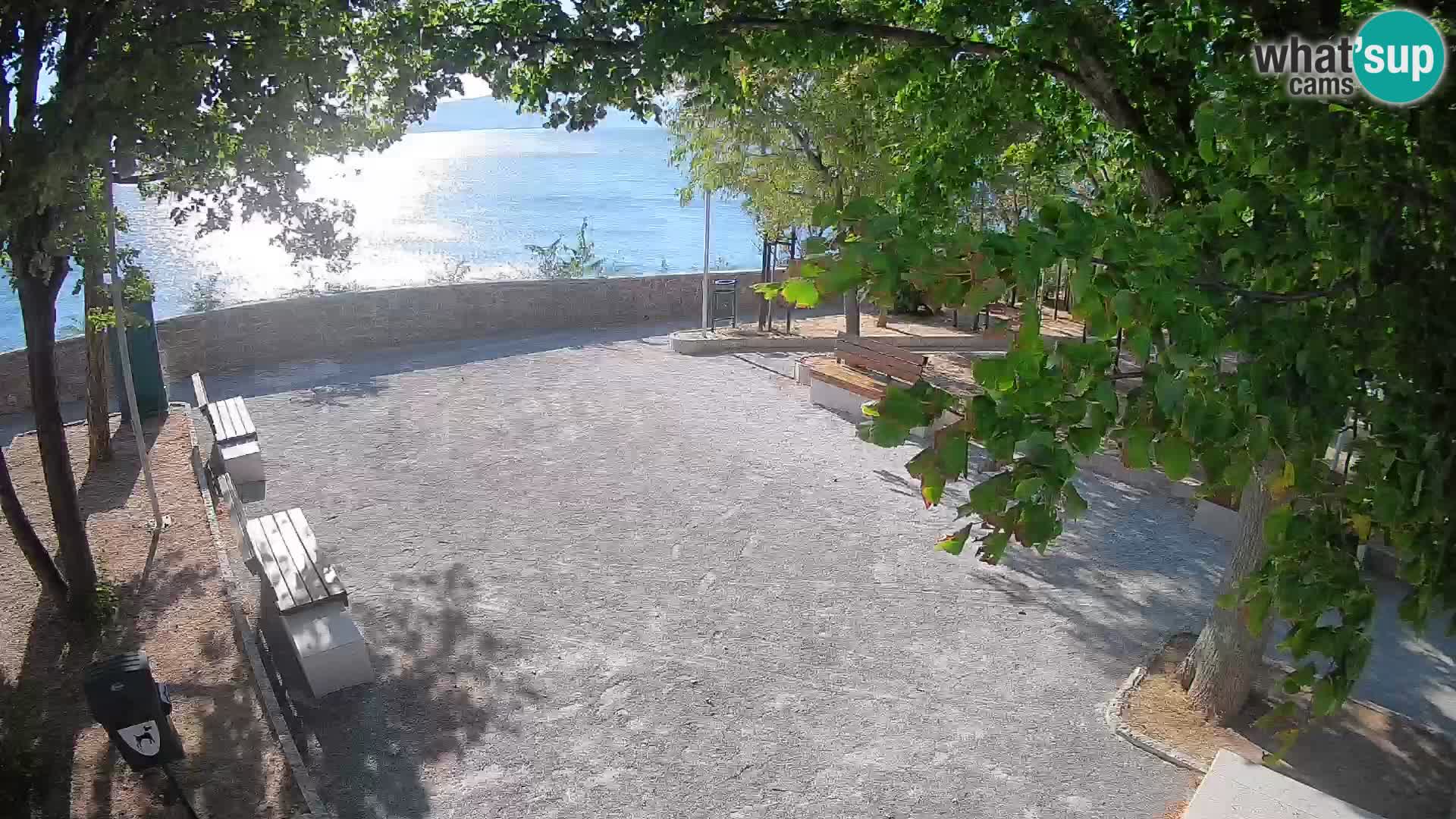 Webcam Senj en direct – Parc des Écrivains et canal du Velebit