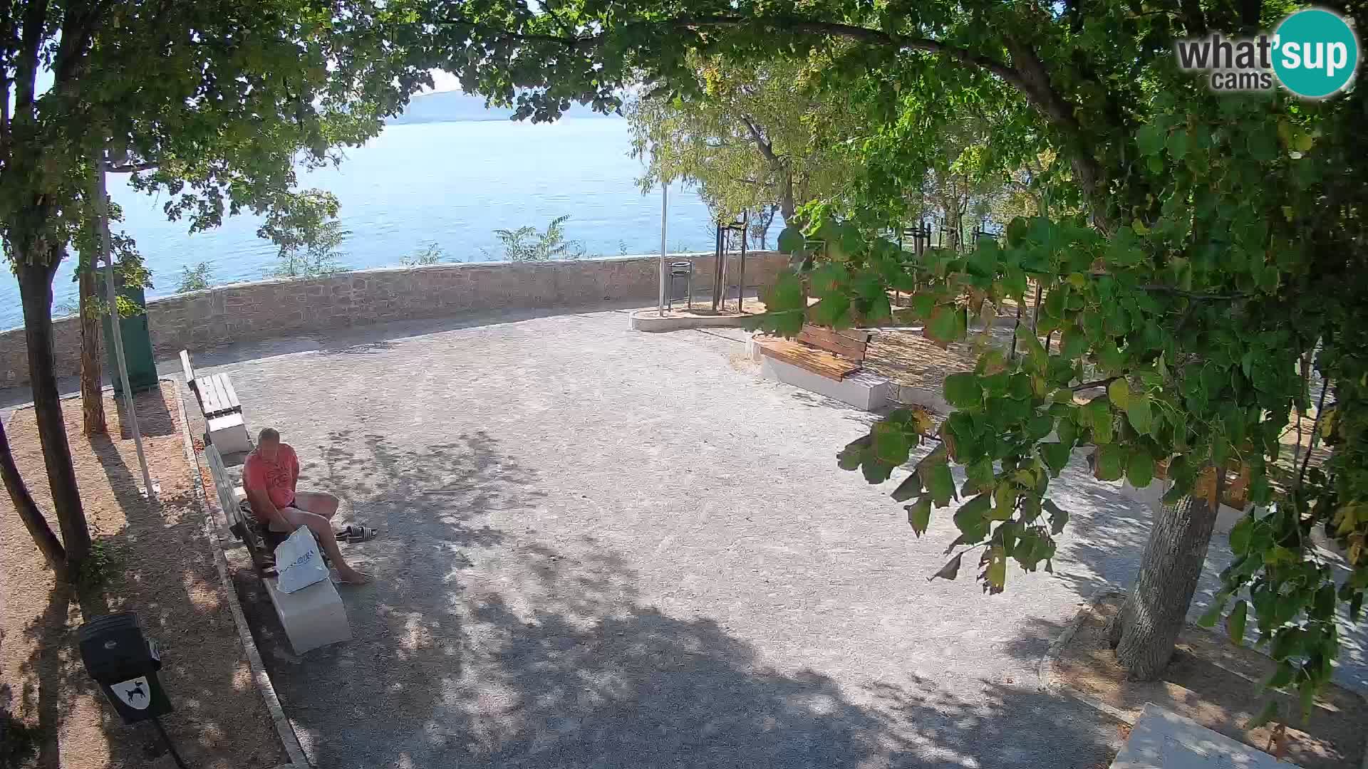 Webcam Senj en direct – Parc des Écrivains et canal du Velebit