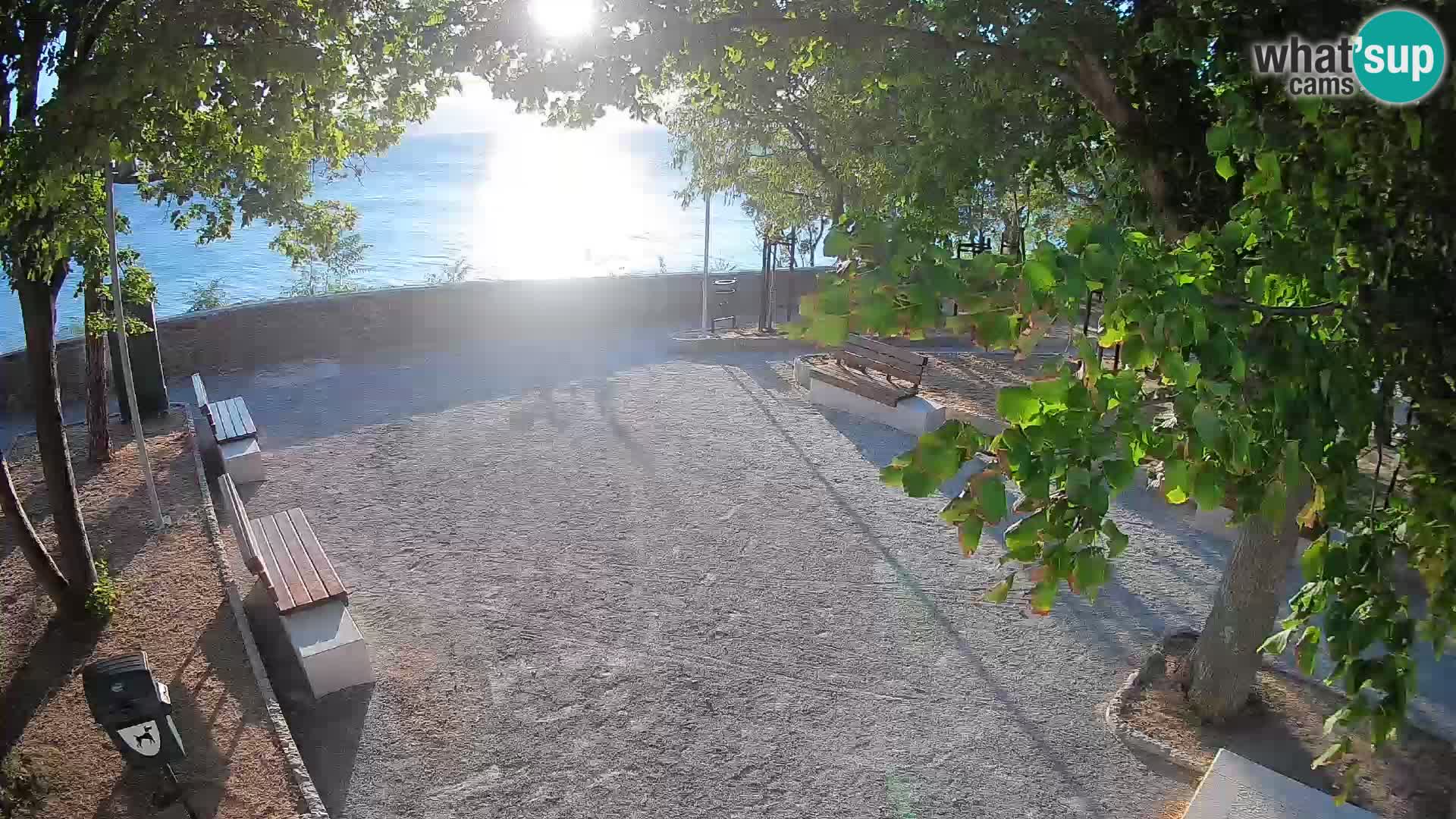 Kamera uživo Senj – Park književnika i Velebitski kanal