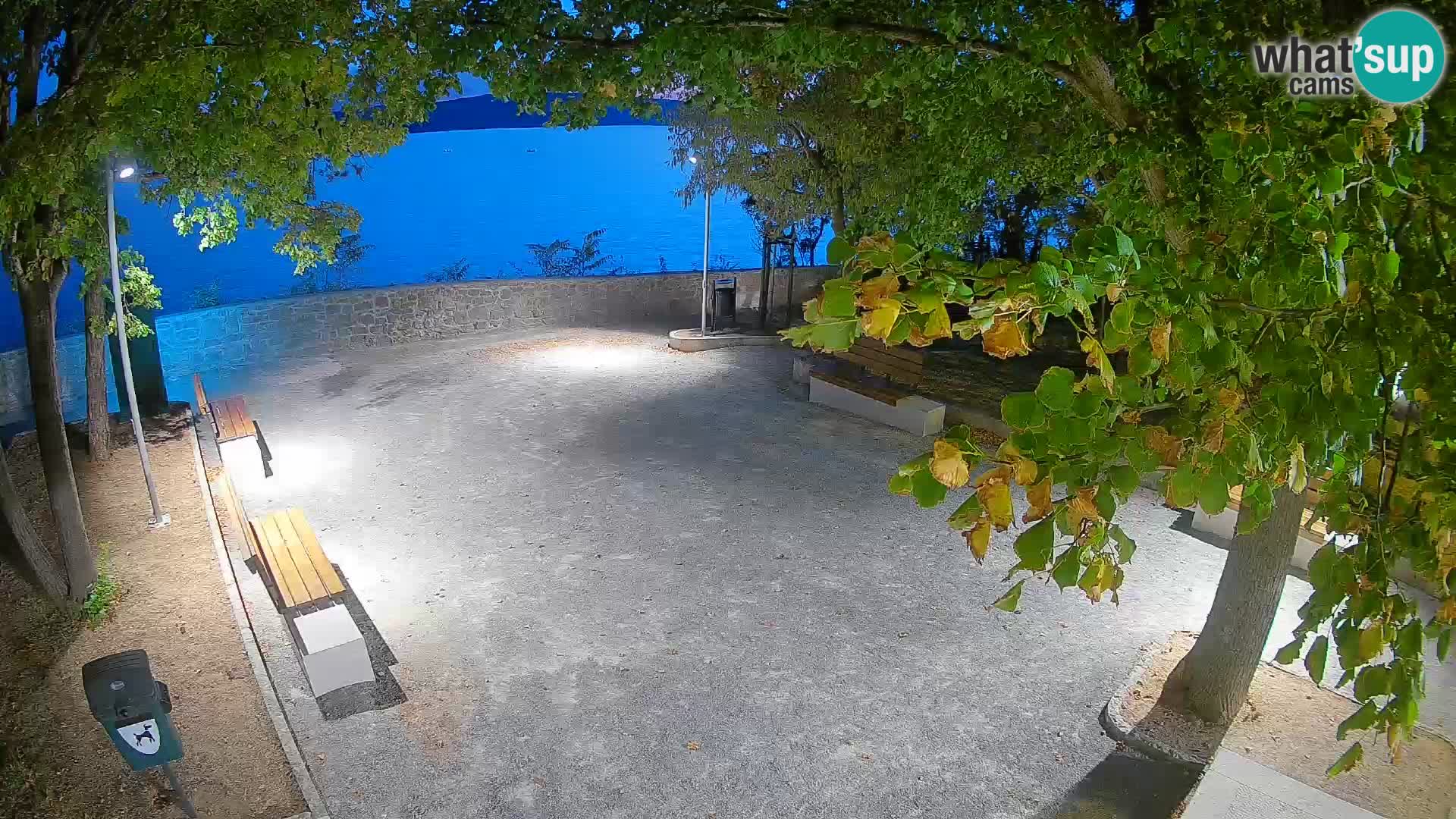 Senj Live Webcam – Schriftstellerpark und Velebit-Kanal