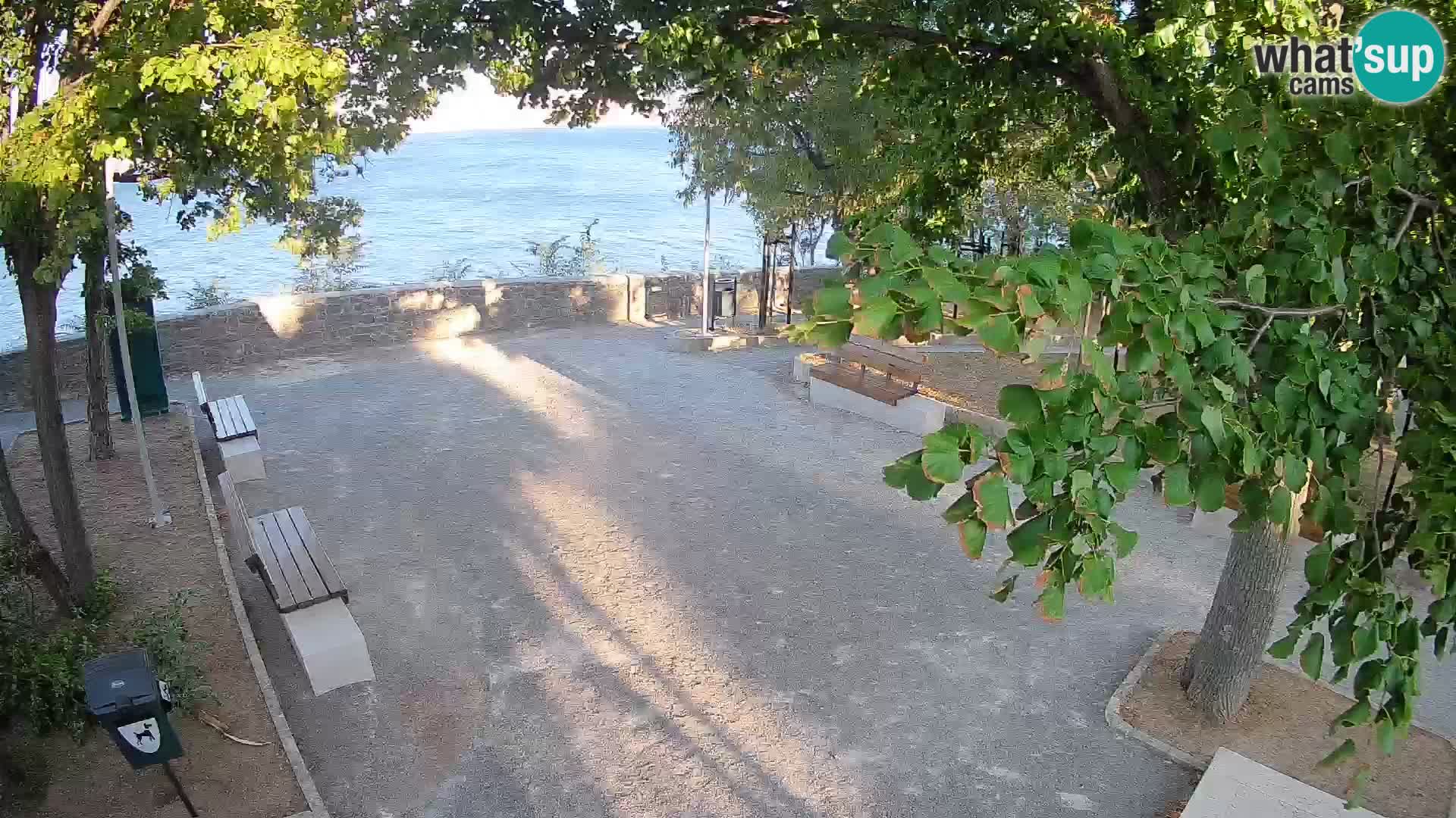 Senj Live Webcam – Schriftstellerpark und Velebit-Kanal