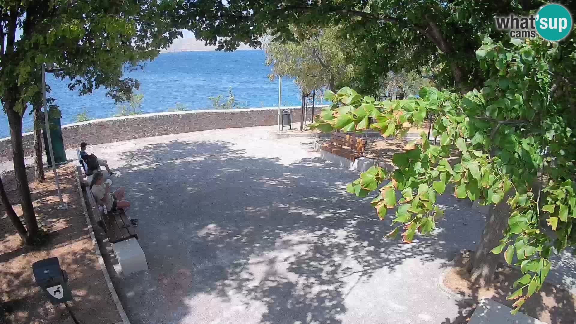 Webcam Senj en direct – Parc des Écrivains et canal du Velebit