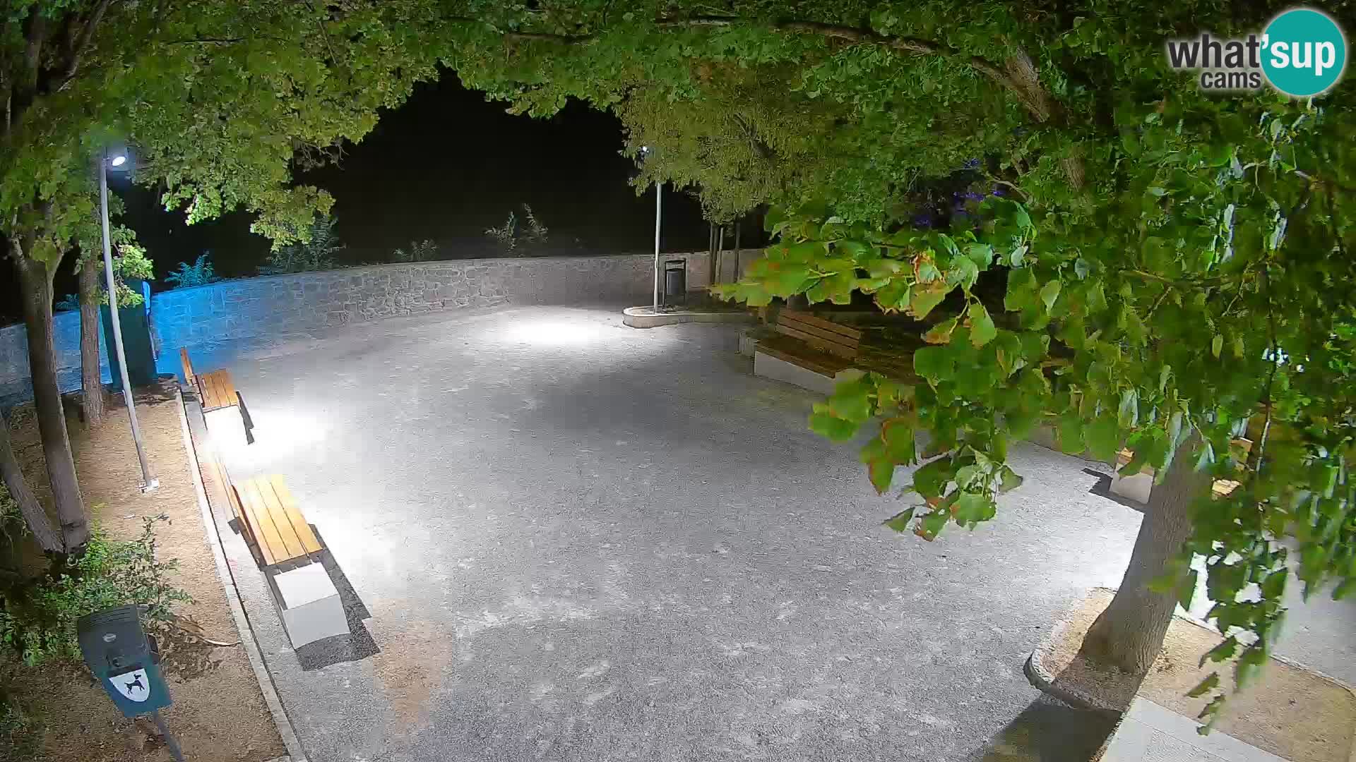 Senj Live Webcam – Schriftstellerpark und Velebit-Kanal