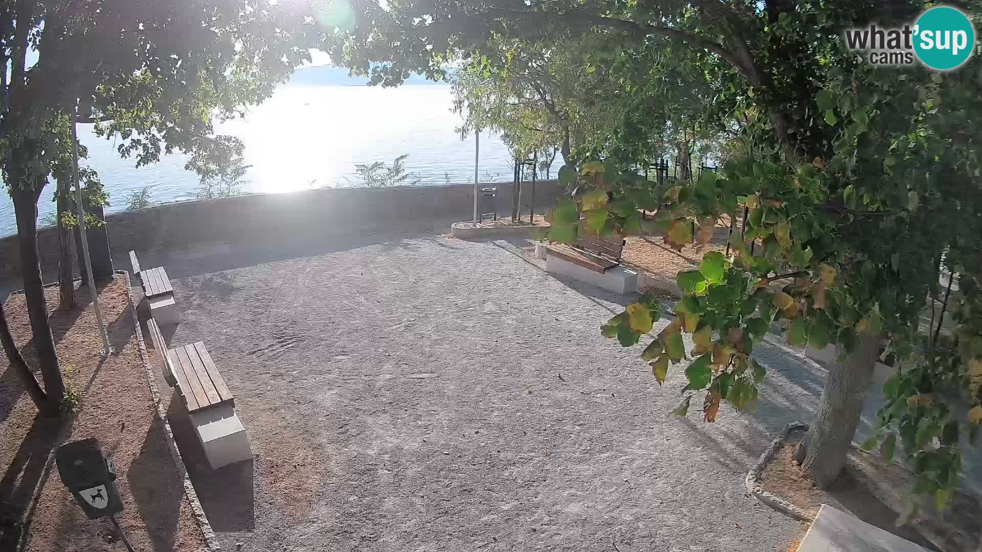 Webcam Senj en direct – Parc des Écrivains et canal du Velebit