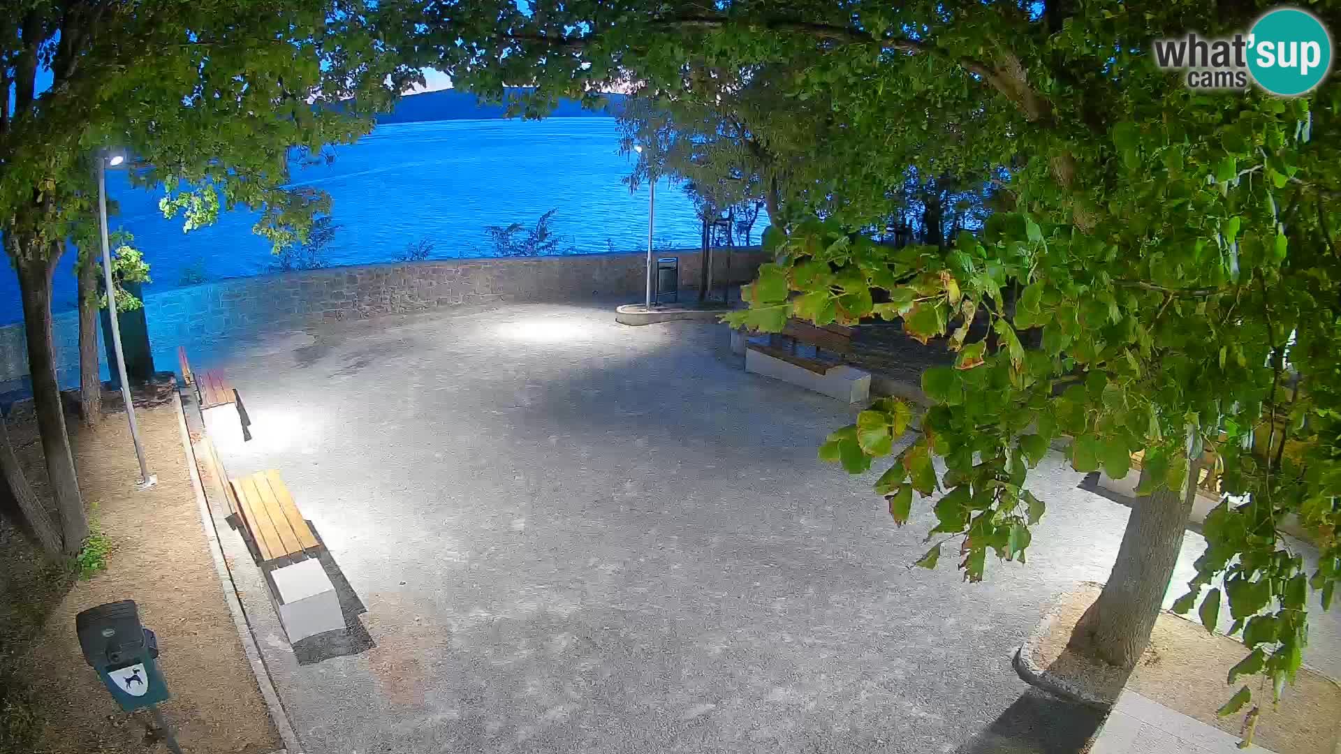 Senj Live Webcam – Schriftstellerpark und Velebit-Kanal
