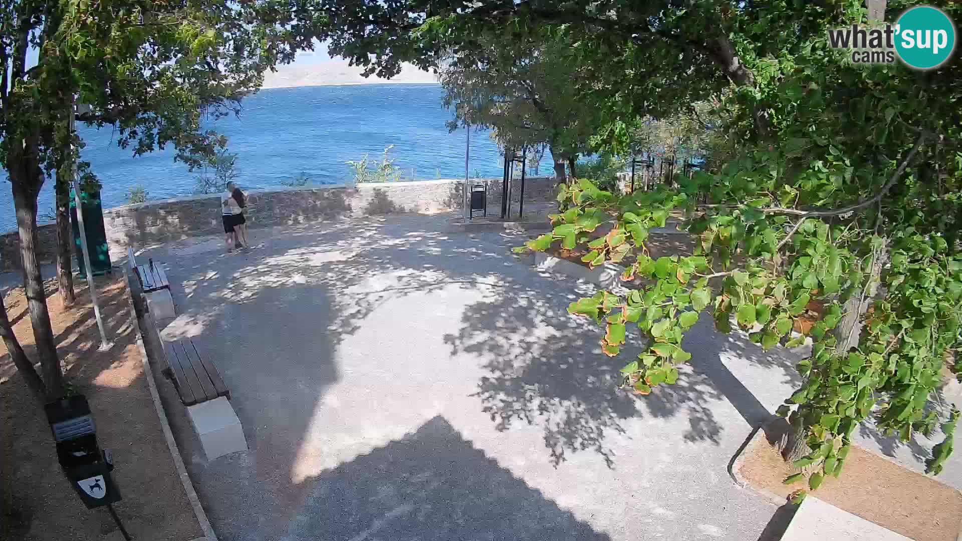 Kamera uživo Senj – Park književnika i Velebitski kanal