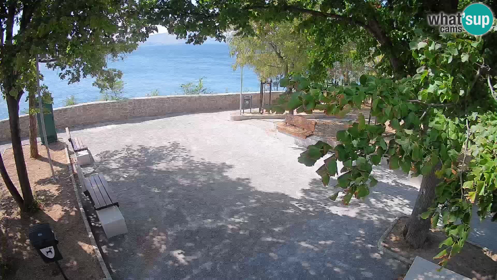 Senj Live Webcam – Schriftstellerpark und Velebit-Kanal