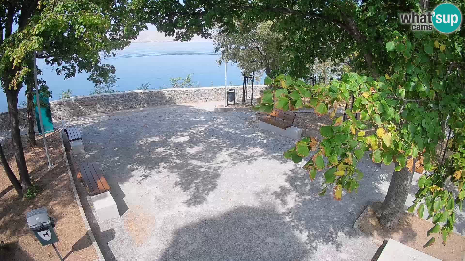Senj Live Webcam – Schriftstellerpark und Velebit-Kanal